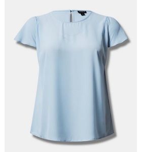 NWT TORRID GEORGETTE FLUTTER SHORT SLEEVE TOP SIZE 1